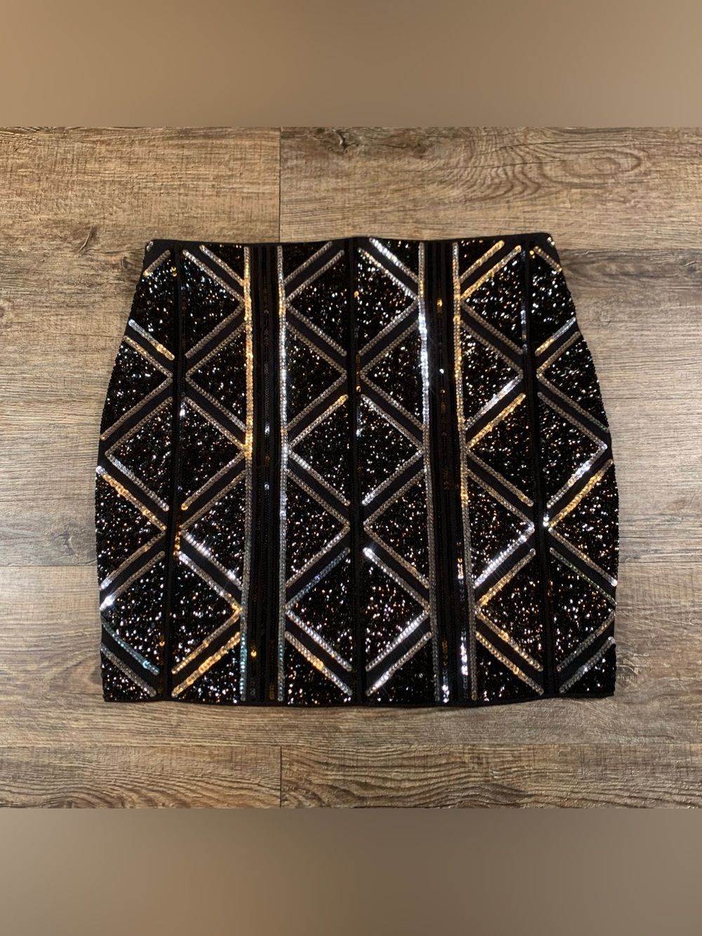 Express Black Sequined Mini Skirt Size M NWOT - Picture 8 of 8